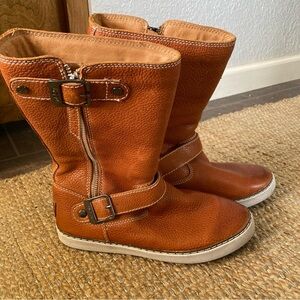 UGG Australia Andra Cognac Pebbled Leather & Shearling Buckle Boots Size 6.5